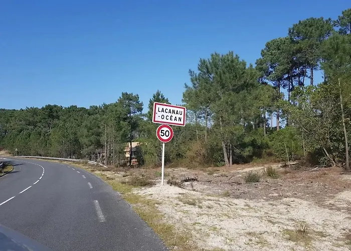 Maison Charmante A Avec Piscine Partagee Et Terrasse Дом отдыха Лакано